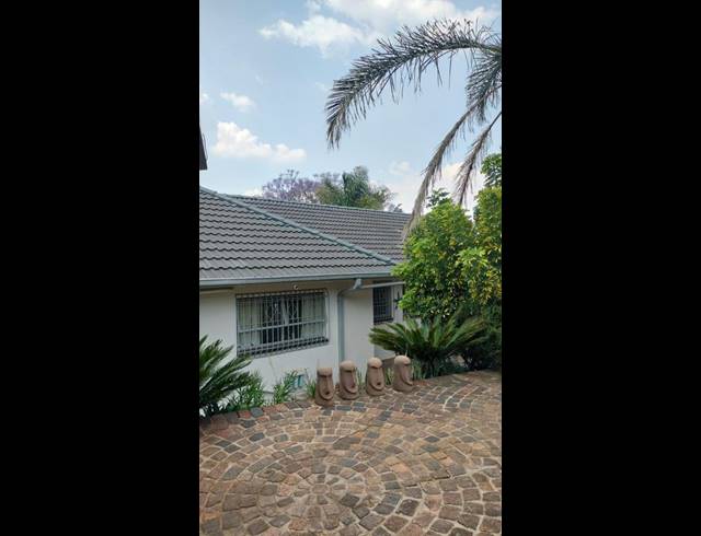 3 BEDROOM HOUSE FOR SALE IN GLENVISTA